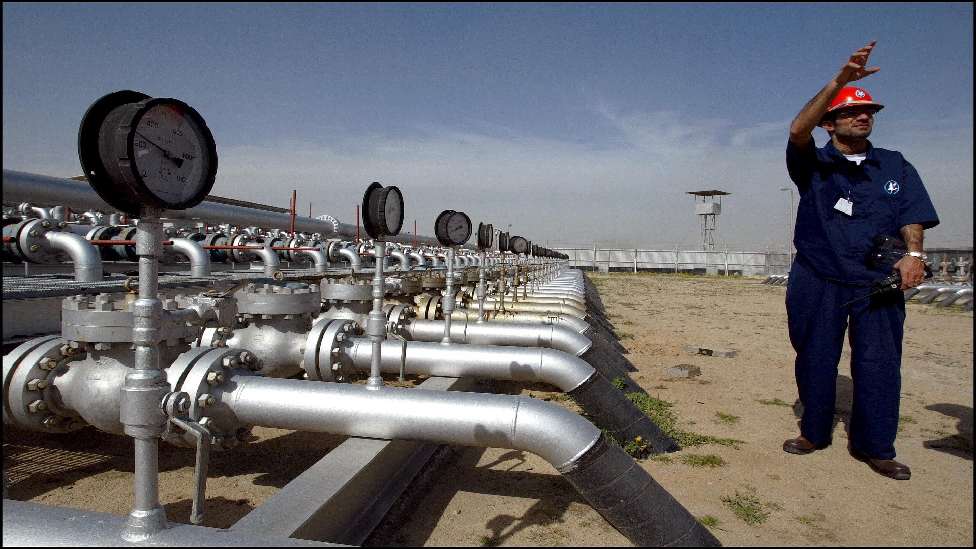 Burgan Oil Field, Gathering Center Number 19 Of Al Ahmadi, Kuwait On January 29Th, 2003, Kuwait.